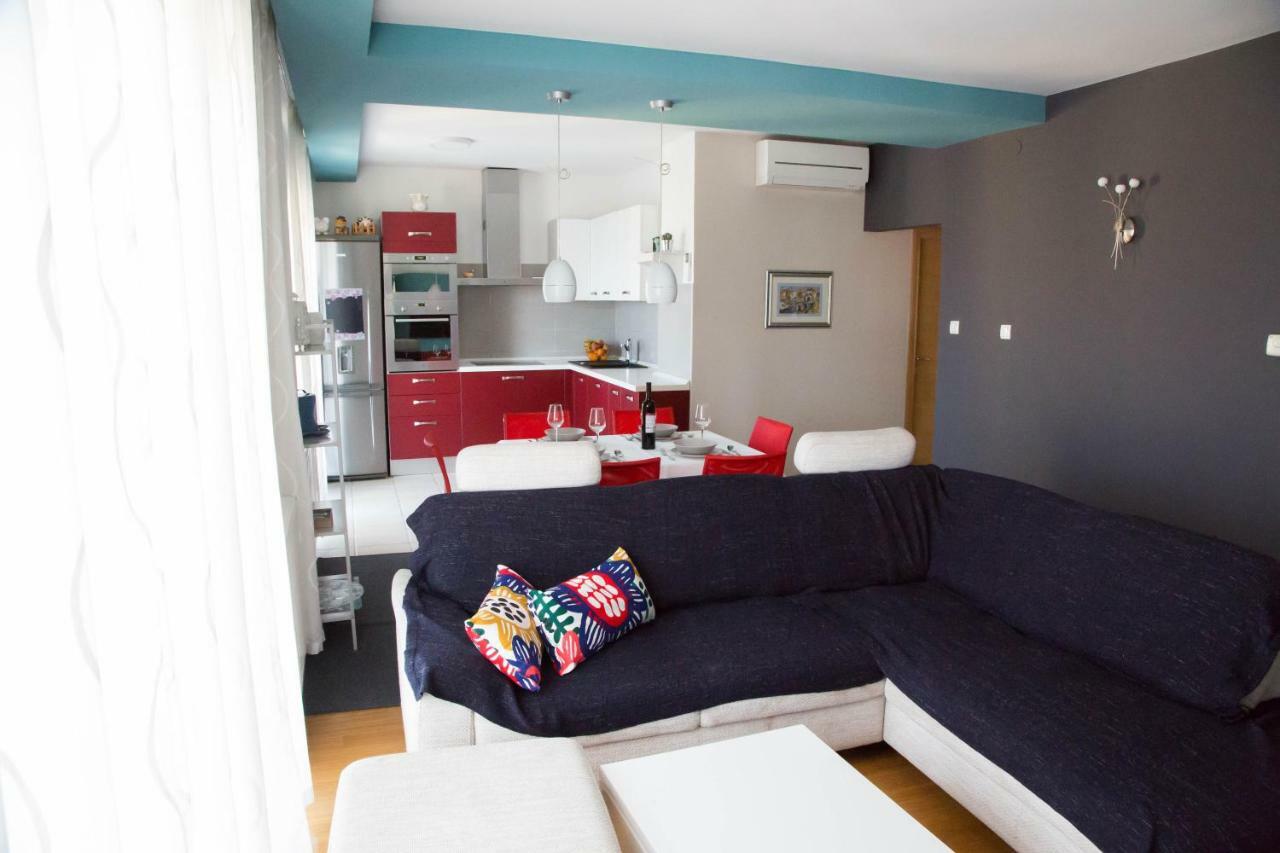 Apartman Matea Apartment Malinska Exterior foto
